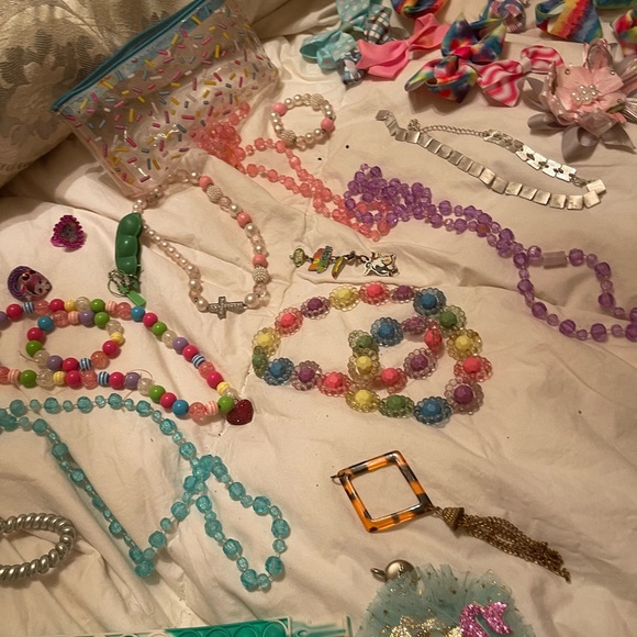 JEWELRY. LITTLE GIRLS - Picture 5 of 8